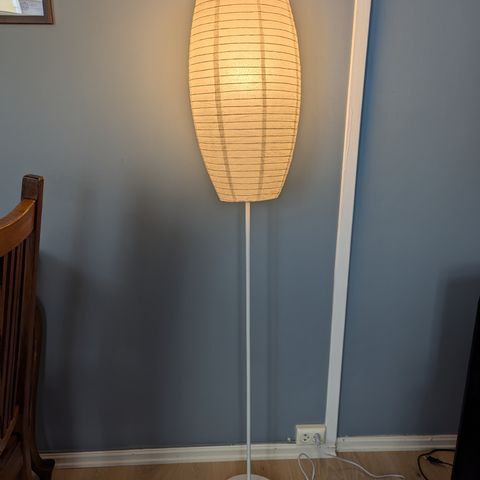 Lampe fra ikea