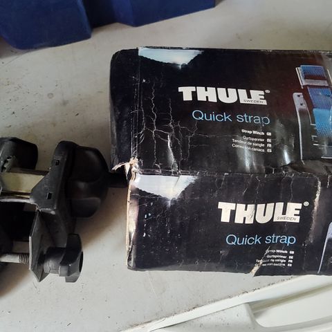 Thule 552, Quick strap /stroppevinsjer