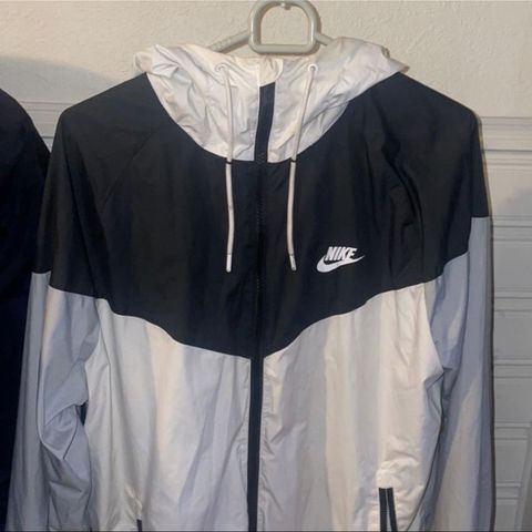 Nike windbreaker