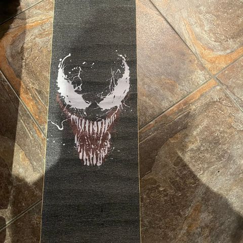 Venom griptape