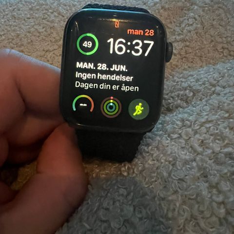 Apple Watch 44mm Series 4 - WiFi & LTE