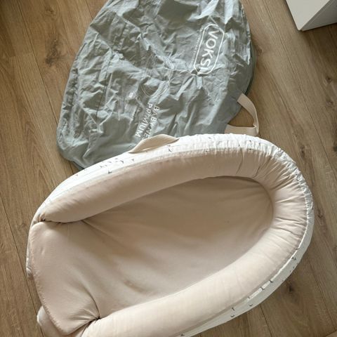 Voksi babynest hvit