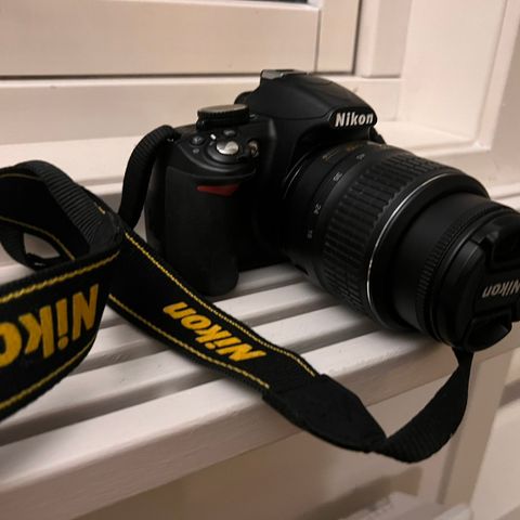 Nikon D3100 Speilreflekskamera