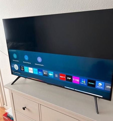 SAMSUNG 50" 4K LED TV