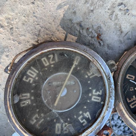 Veteranbil deler - chevy speedometer