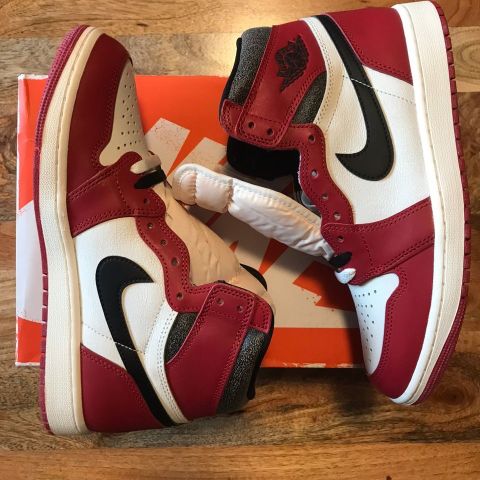 Jordan 1 Chicago Lost and Found 43