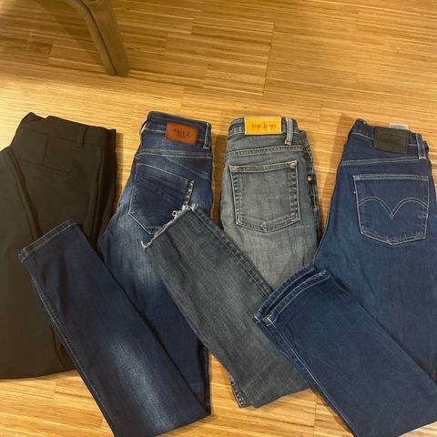 Levis - vera moda- puls- acne.( puls og acne reservert)