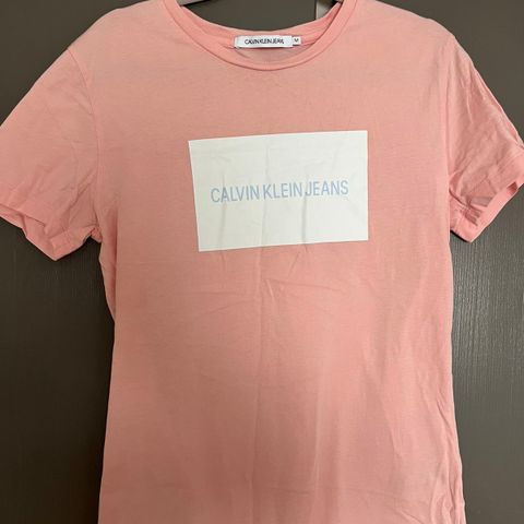 Calvin Klein t-skjorte str M