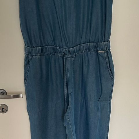 Jumpsuit dame str 40