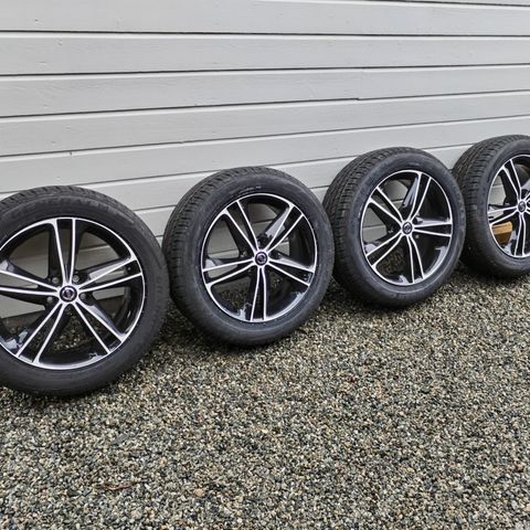 Original Nye Nissan SUV 19" Alufelger - 5x114,3 + Helt Nye 225/55 R19 Sommerdekk