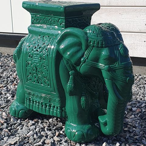 Elefant pidestall