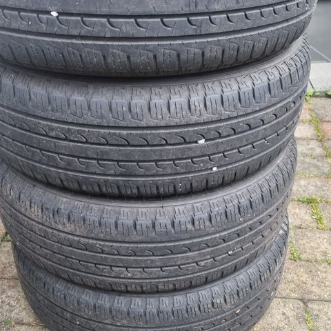 225/65R17 Goodyear sommerdekk