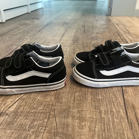 2 par Vans sko str 25