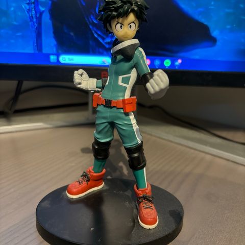 Izuku midoriya figur