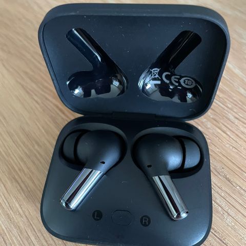 OnePlus Buds Pro- Matt Black