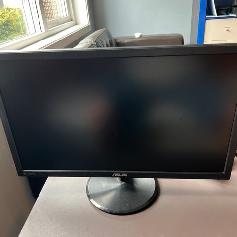 Asus 24 tommers monitor selges