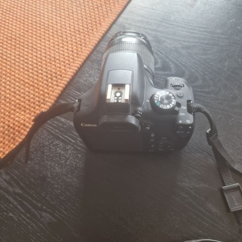 Canon 1300D