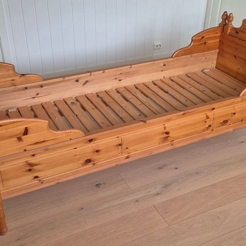 Skuvseng / Dagseng / Daybed