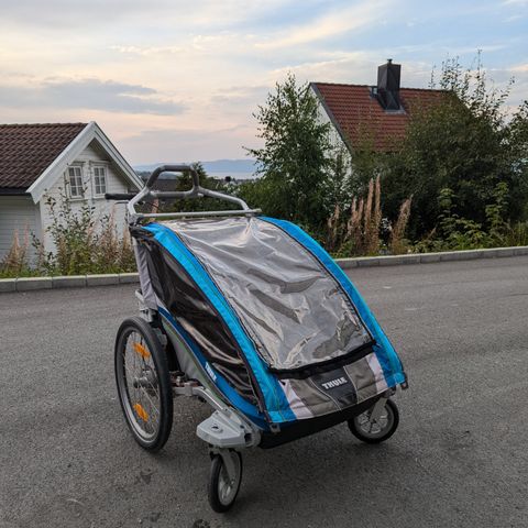 Thule Chariot CX dobbel sykkelvogn