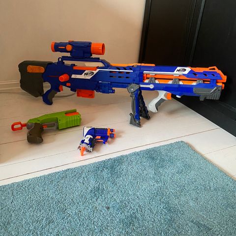 3 ulike nerf selges