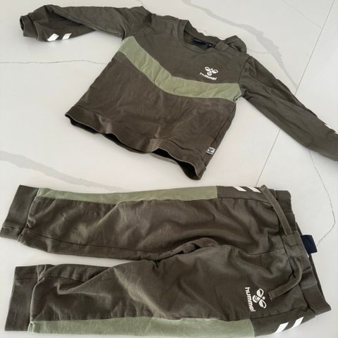 Hummel grønn joggedress