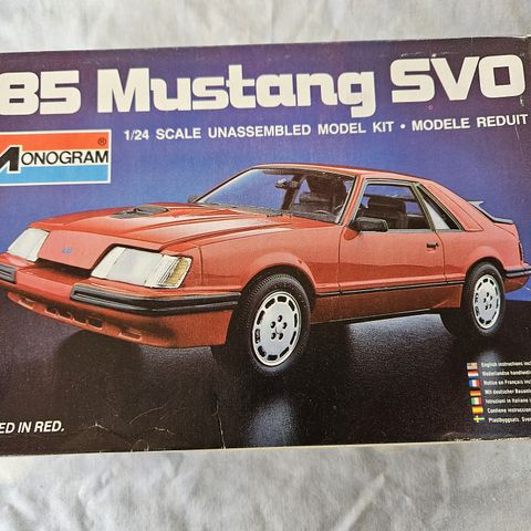 #42. 1985 Mustang SVO plastbyggesett