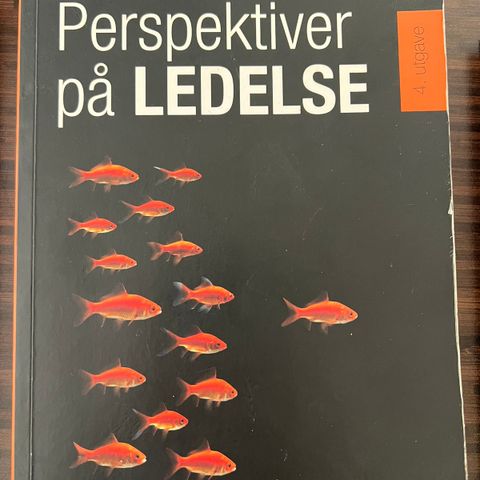 Perspektiver på ledelse Martinsen (red) 2015