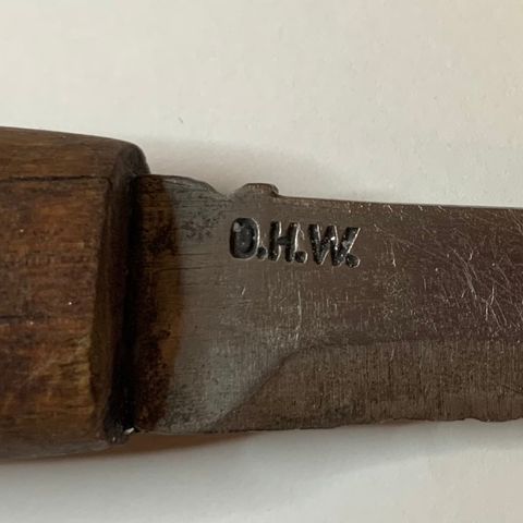 Retro kniv / stemplet Olav H. Wåle