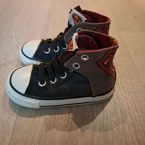 Converse Superman strl. 22