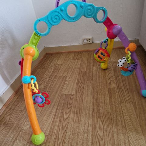 BABY GYM