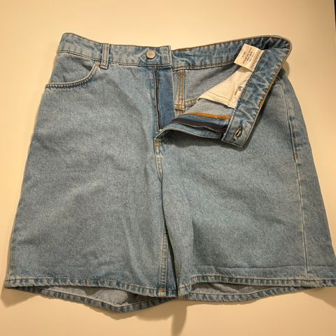 Holzweiler Shorts