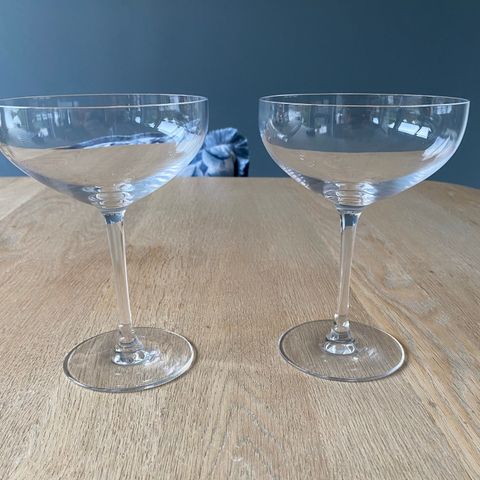 2 stk store drinkglass selges