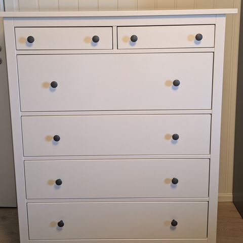 Hemnes kommode fra Ikea