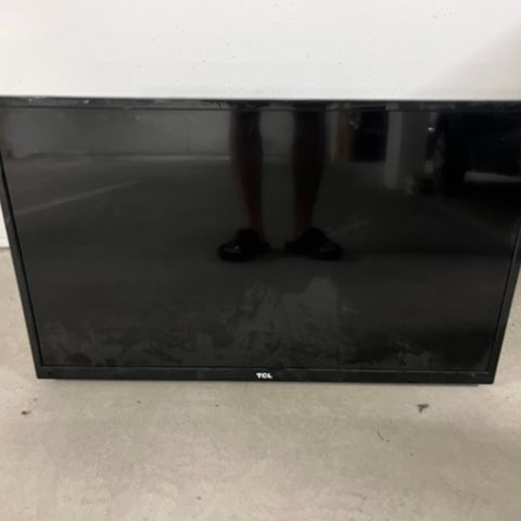 Tv TCL H32B3803