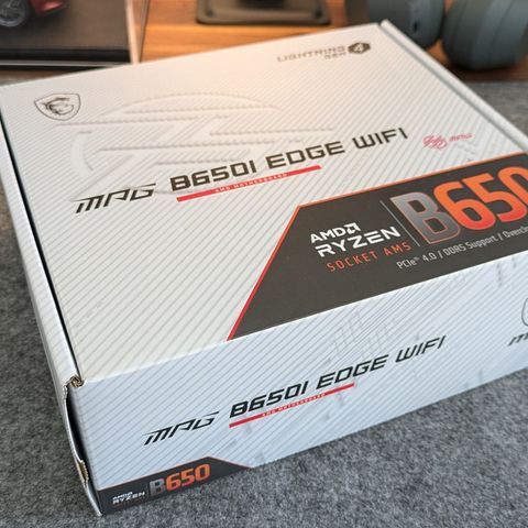 MSI MAG B650i EDGE WIFI