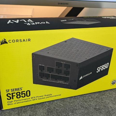 Corsair SF 850 (850 watt SFX med ATX 3.0-kabel) 80+ Platinum