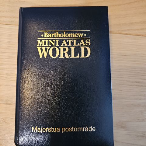 Mini atlas bok