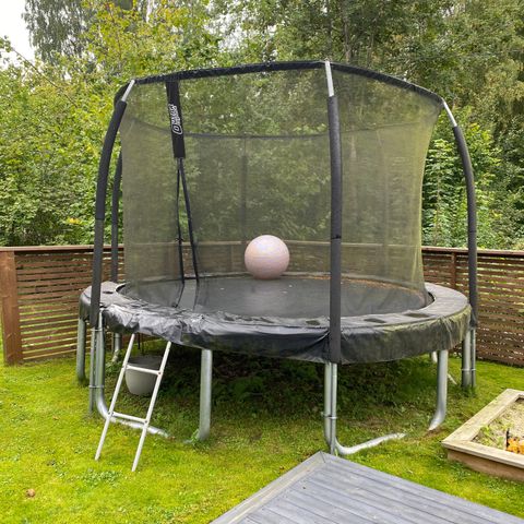 Ultra Sport Trampoline