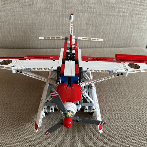 Lego Technic Brannfly 42040