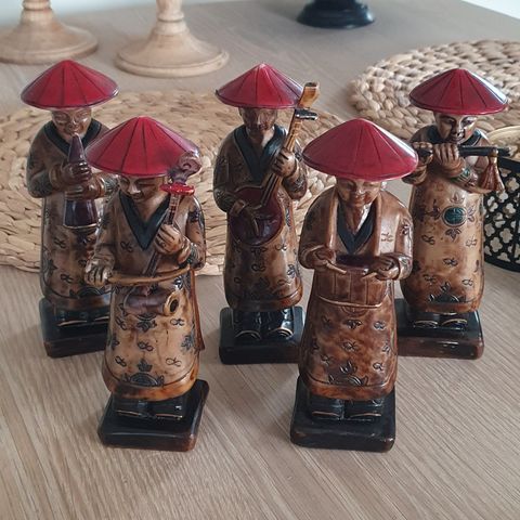 5 Vietnamesiske figurer