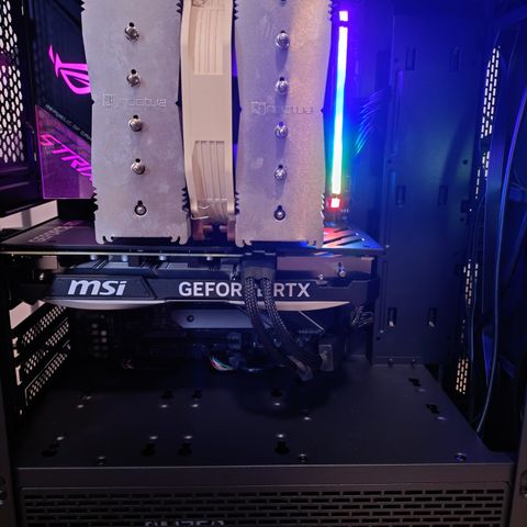 God gaming pc rtx 4070 super