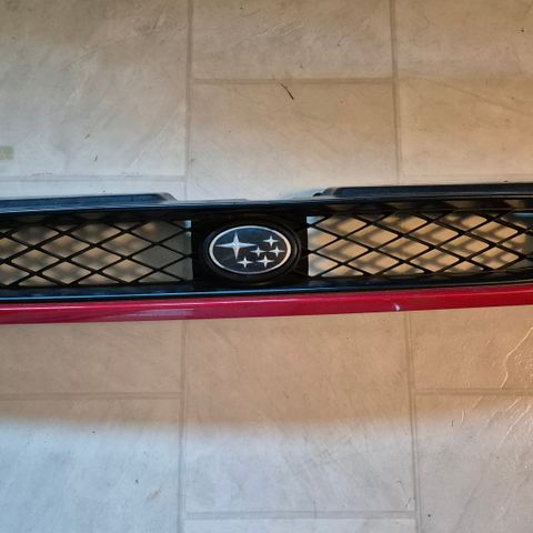 Grill til Subaru impreza face-lift