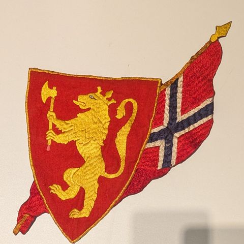 Brodert Riksvåpen