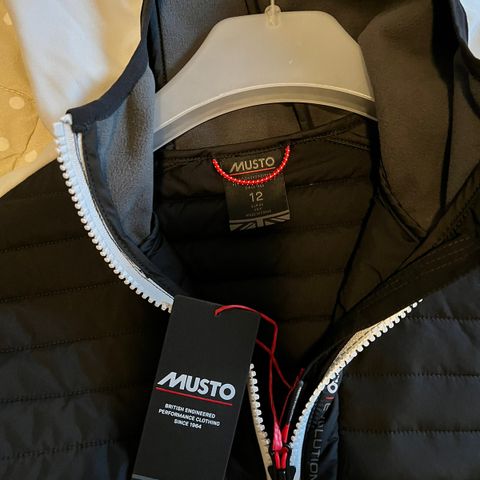 Musto dunjakke str 40