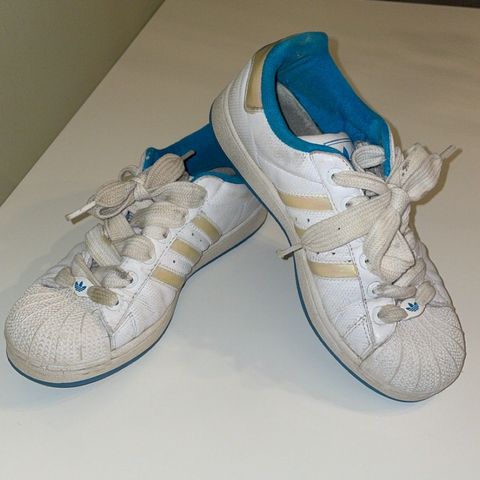 Retro Adidas sneakers 36 2/3