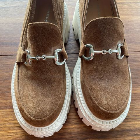 Semsket loafers