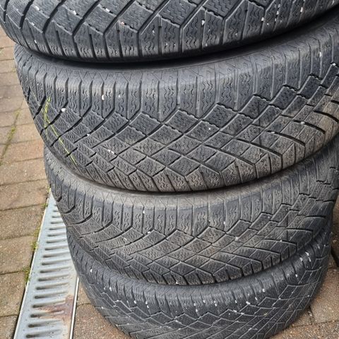 205/55R16 Continental vinterdekk