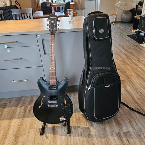 Ibanez artcore as73b med bag og laney prism p65