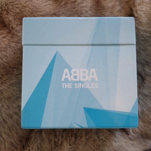 ABBA Box