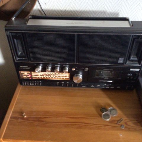 Grundig radio